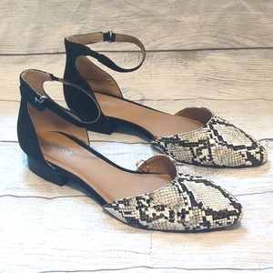 Lane Bryant Dream Cloud Snakeskin and Black Ankle Strap Flats 12 W New...